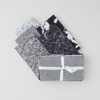 Black and White Favorites 5 Piece Fat Quarter Bundle