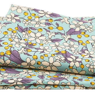 Birds of a Feather - Small Flowers & Berries Oasis 2 Yard Cut