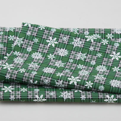 Snowflake Plaid Green - Green 2 Yard Cut