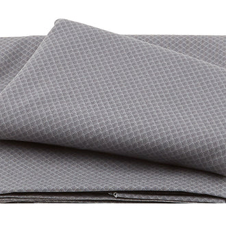 Twelve to Midnight - Simple Clamshell Dark Gray 3 Yard Cut