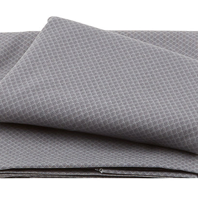 Twelve to Midnight - Simple Clamshell Dark Gray 3 Yard Cut