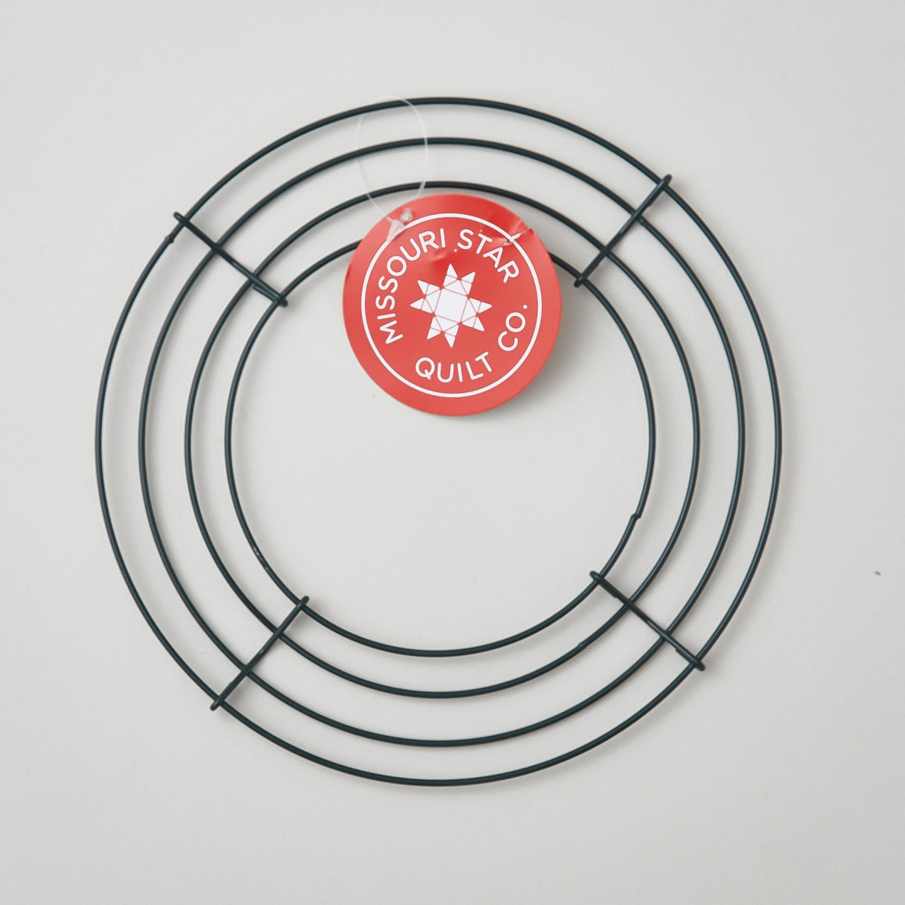 Missouri Star Wire Wreath 8" Primary Image