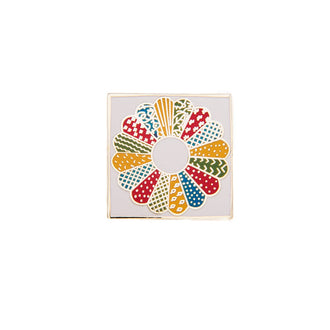 Dresden Plate Pin