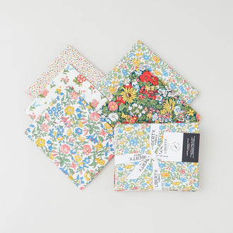 Flower Show Mid-Summer C - Favorites 5 Piece Fat Quarter Bundle
