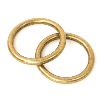 Sallie Tomato 1 1/2" O-Rings - Antique Primary Image