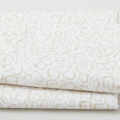 QE6: Splash Batiks - Lynx Whisper 2 Yard Cut