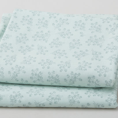 Bouquet Favorites - Bouquet Clusters Pale Green 3 Yard Cut