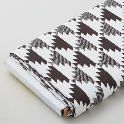 Nordic - Mirrored Carbon 8 Yard Bolt