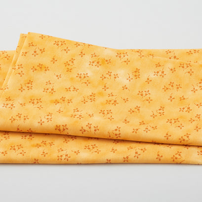 Quilter's Coordinates - Tiny Berry Flowers Gold One Yard Cut