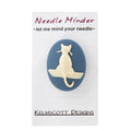 Curious Cat Needle Minder