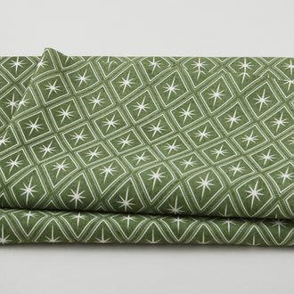 Christmastime - Sparkle Green 2 Yard Cut
