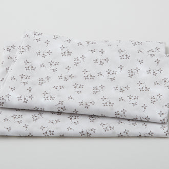Quilter's Coordinates - Tiny Berry Flowers Gray One Yard Cut