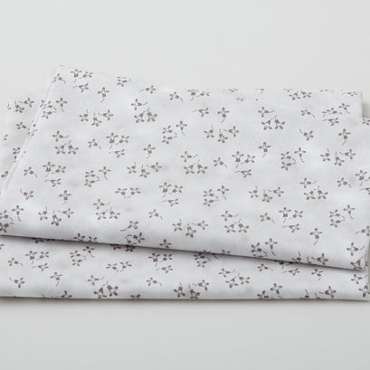 Quilter's Coordinates - Tiny Berry Flowers Gray One Yard Cut