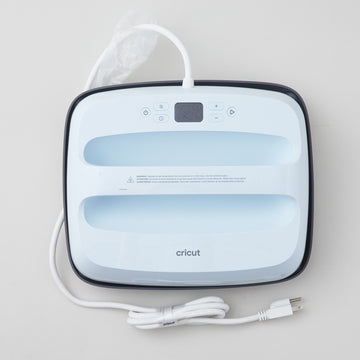 Cricut EasyPress 3 12 x 10 - Zen Blue NAMR Primary Image