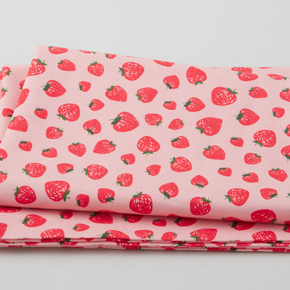 Kiss the Cook - Strawberry Jam Shell 2 Yard Cut