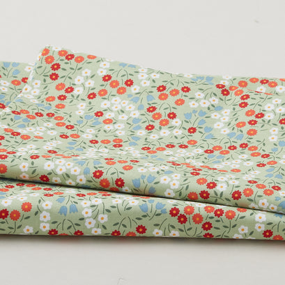 Forget-Me-Not - Ditsy Floral Leaf 2 Yard Cut