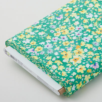 Bee Free - Meadow Flowers 10 Yard Bolt