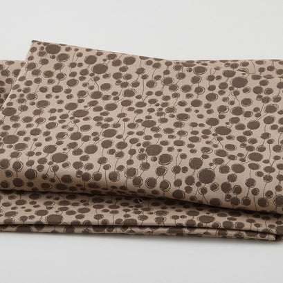 SP8 Quilter's Combination - Quilter's Combination Taupe 2 Yard Cut