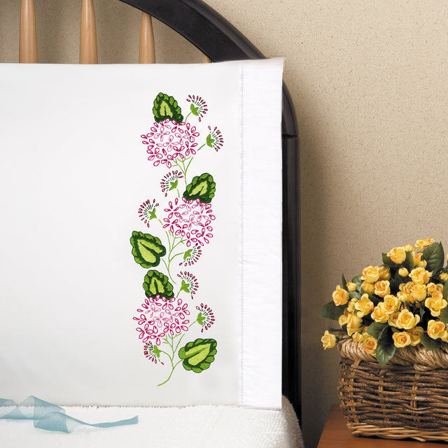 Geraniums Embroidery Pillowcase Set Primary Image