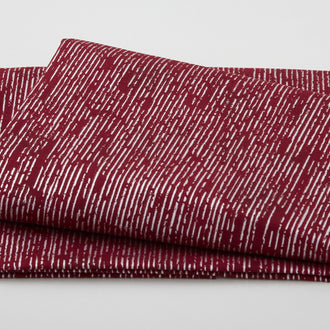 Star Sprinkle - Lines Red 2 Yard Cut