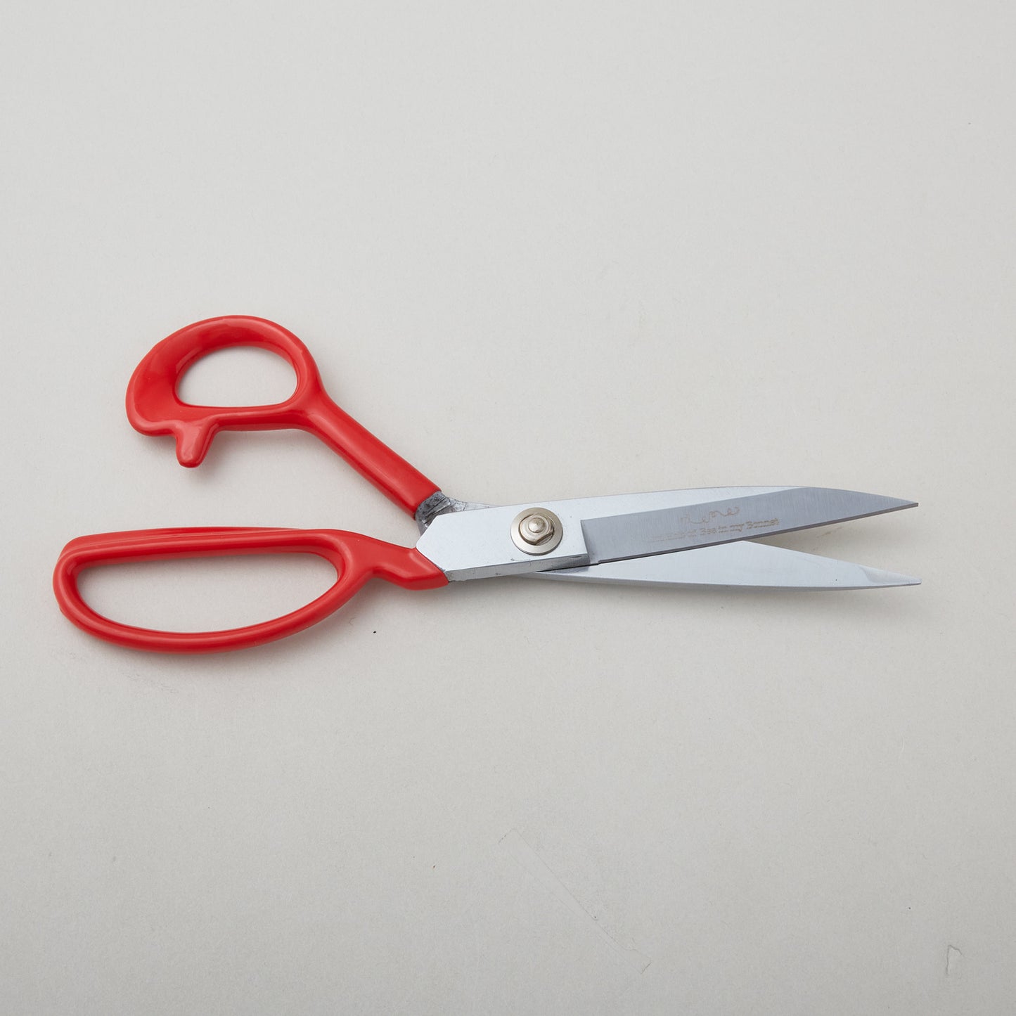 Lori Holt Sweet Sewing Scissors - 9" Alternative View #1