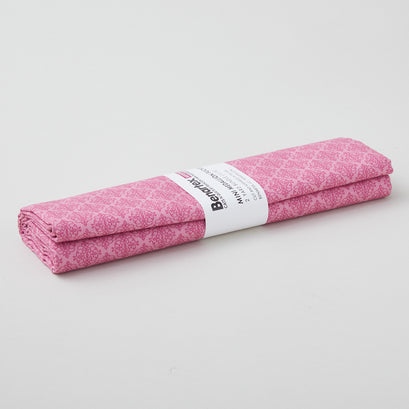 Mini Medallion Fuchsia 2 Yard Cut