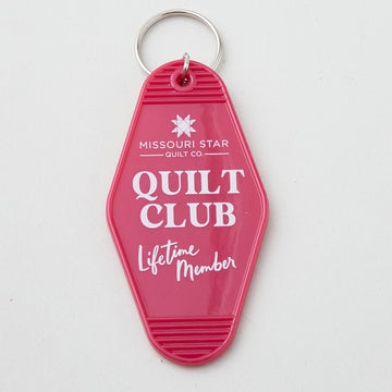 Vintage Motel Keychain: Quilt Club Lifetime Member - Fuchsia Primary Image