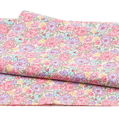 Nana Mae Four - Tossed Bouquet White 2 Yard Cut