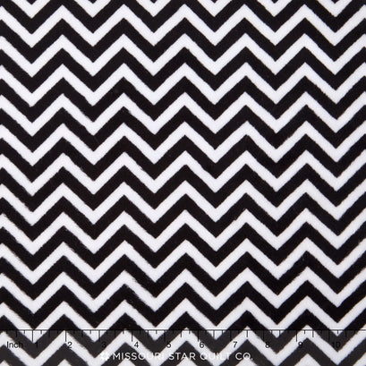 Cuddle® Classic Prints Mini Chevron - Black/Snow 60" Minky Yardage