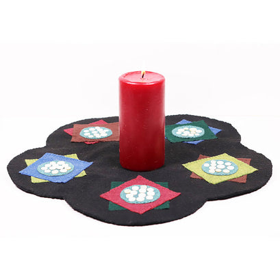 Grandma's Buttons Wool Table Topper Kit
