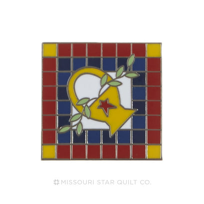 Missouri Star Primitive & Wool Souvenir Pin (In Store Only)