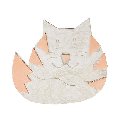 Tiger Kitty Magnetic Needle Nanny